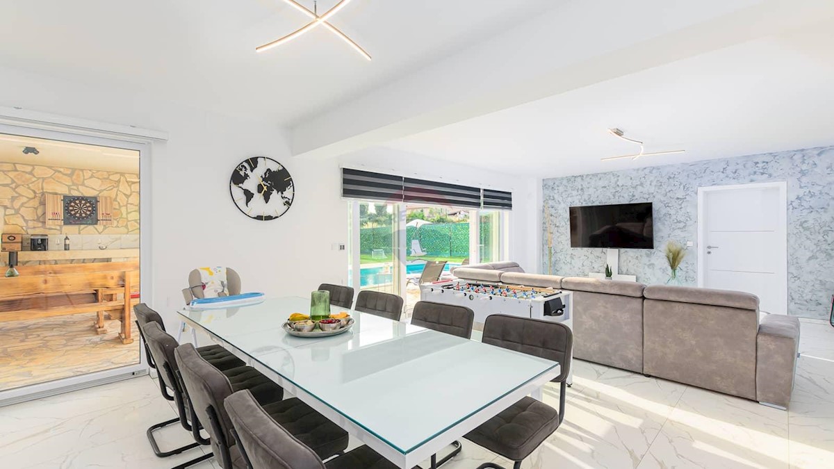 Villa Singola/Casa Vacanza Juršići, Svetvinčenat, 243m2