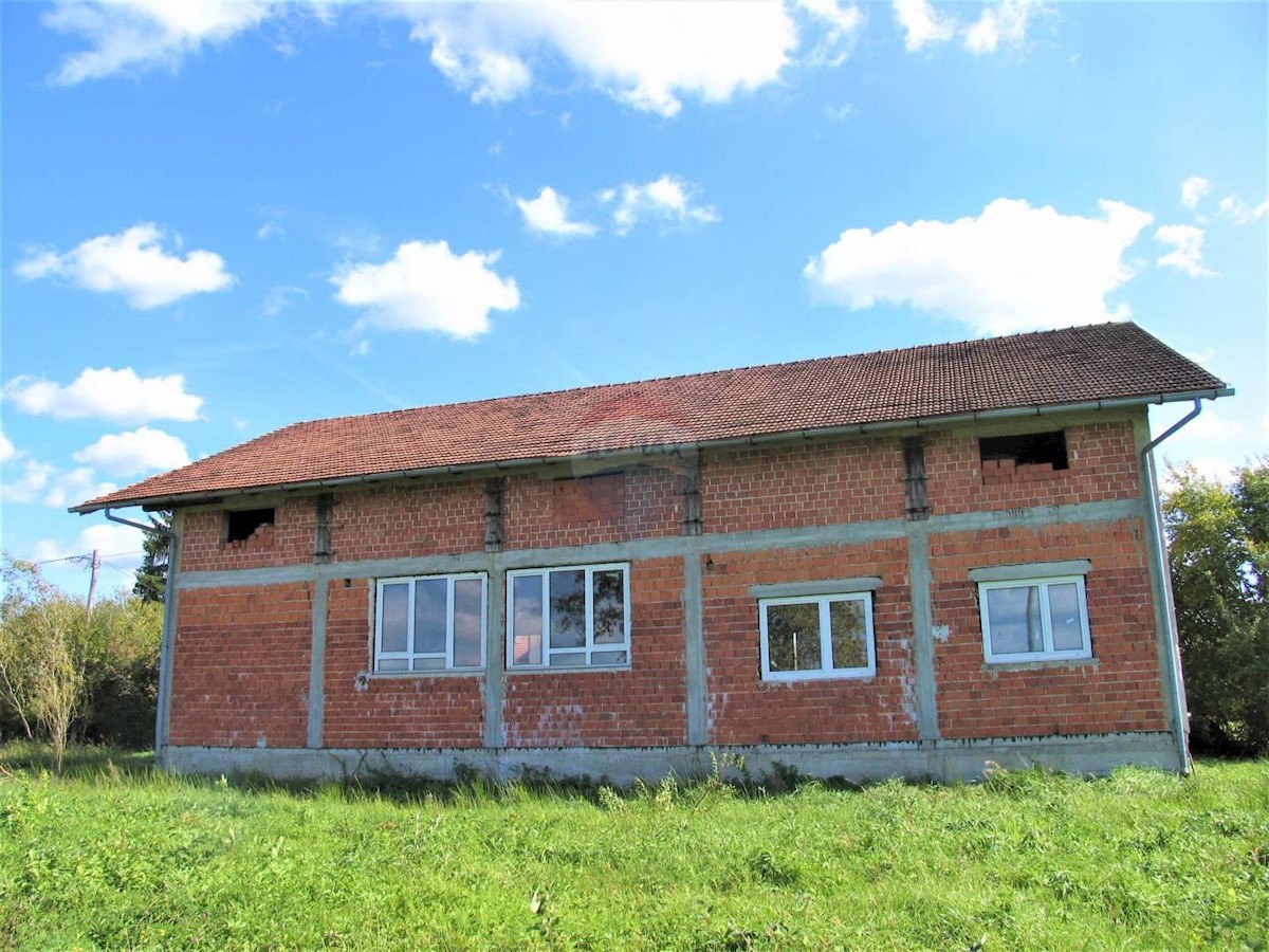 Attività commerciale Bratina, Pisarovina, 230m2