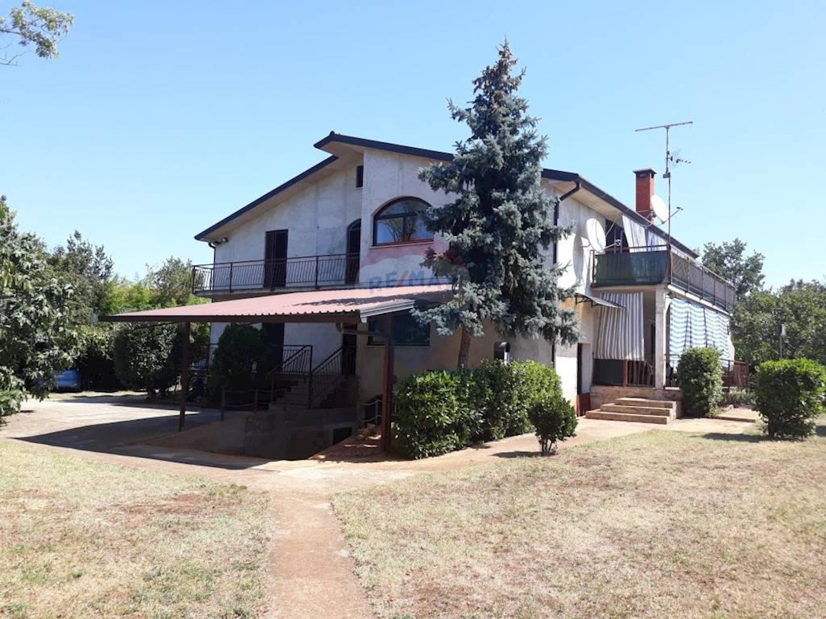 Villa Singola Petrovija, Umag, 420m2