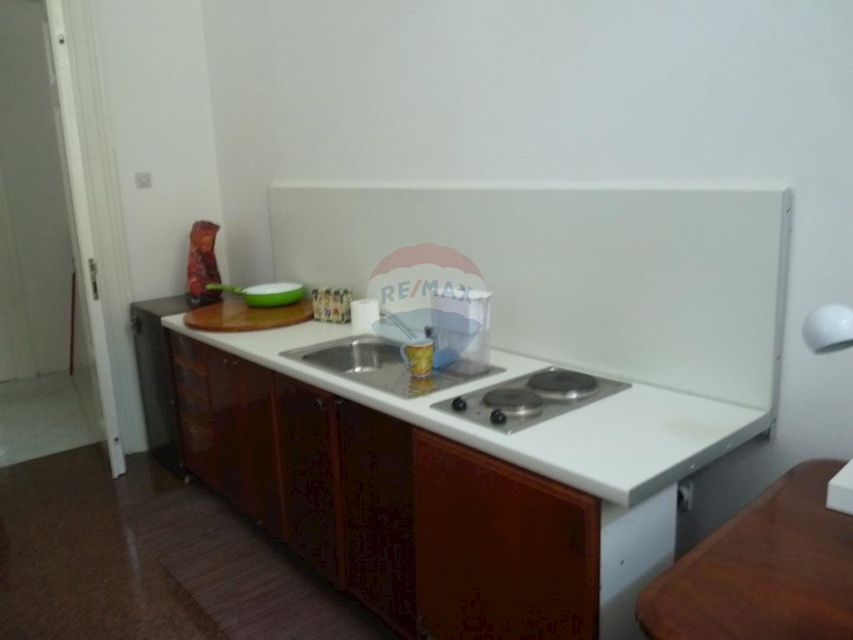 Appartamento Arsenal, Pula, 78m2