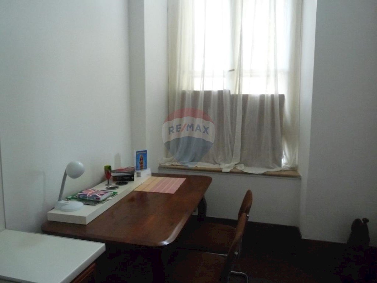 Appartamento Arsenal, Pula, 78m2