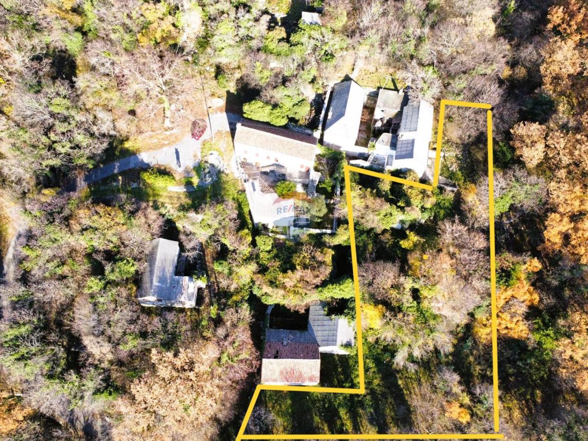 Terreno edificabile Bribir, Vinodolska Općina, 1.100m2