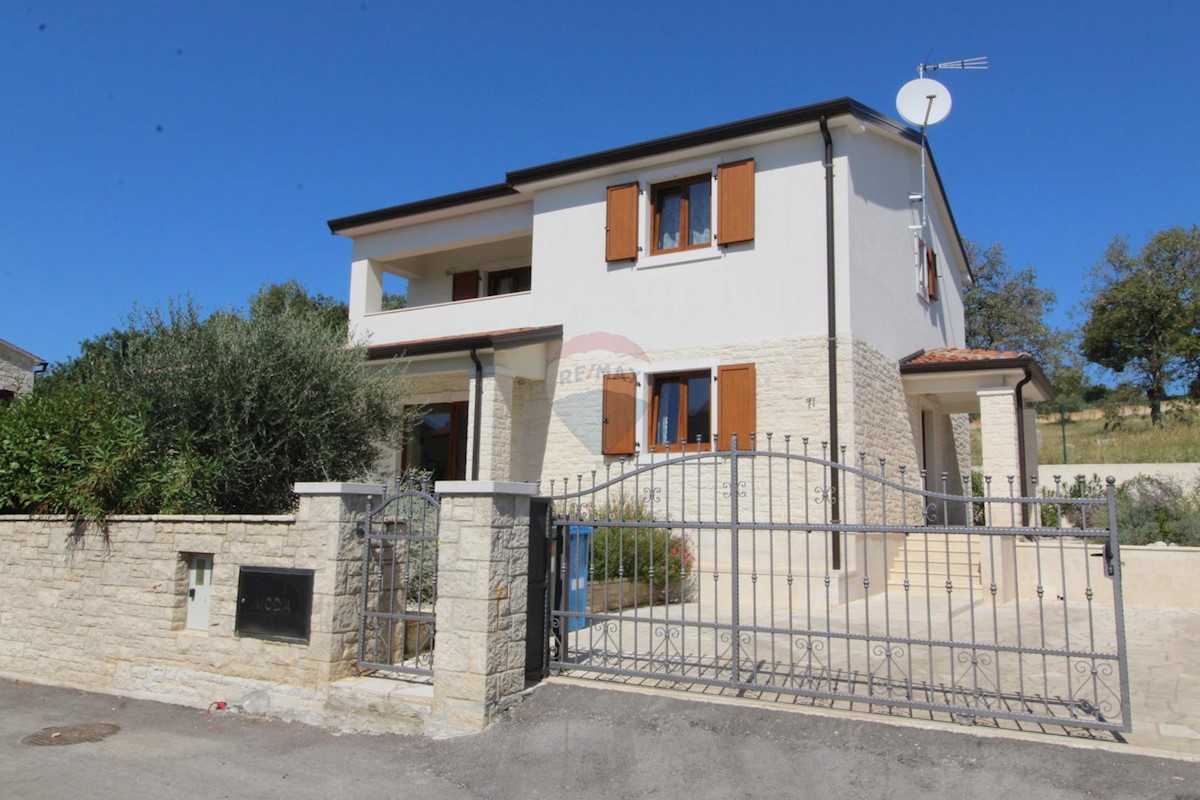 Villa Singola/Casa Vacanza Kaštelir, Kaštelir-Labinci, 170m2