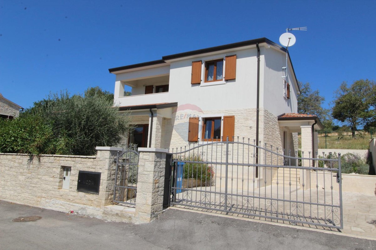 Villa Singola/Casa Vacanza Kaštelir, Kaštelir-Labinci, 170m2