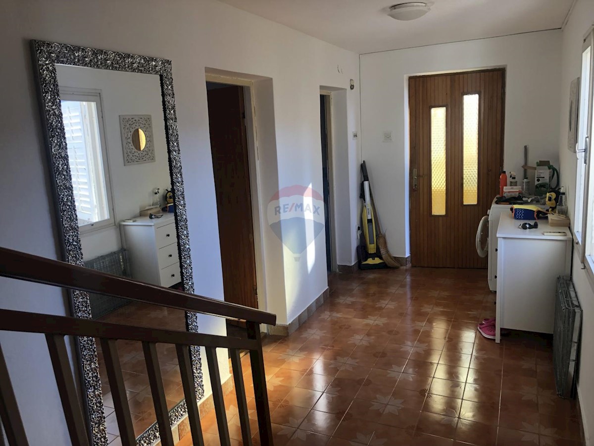 Villa Singola/Casa Vacanza Baška, 100m2