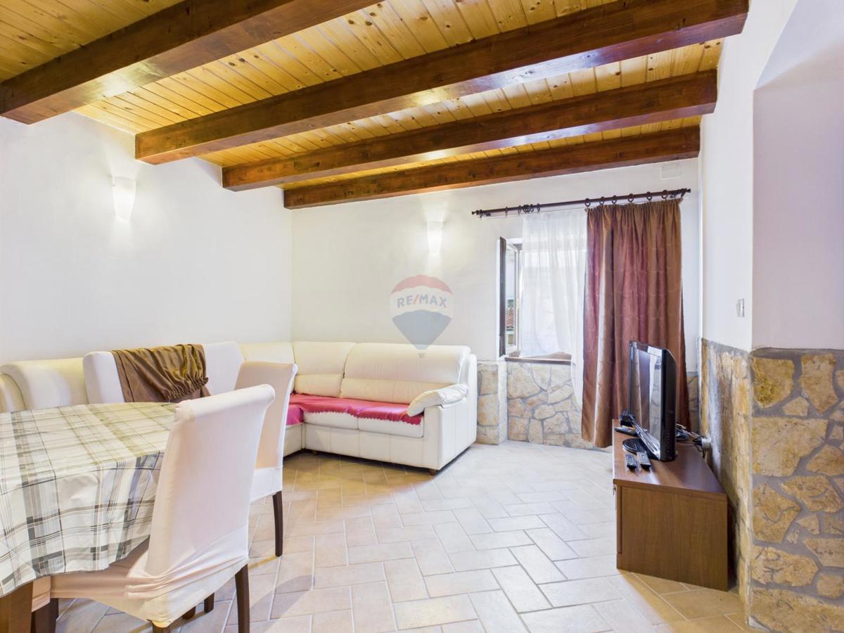 Casa Ližnjan, 99m2