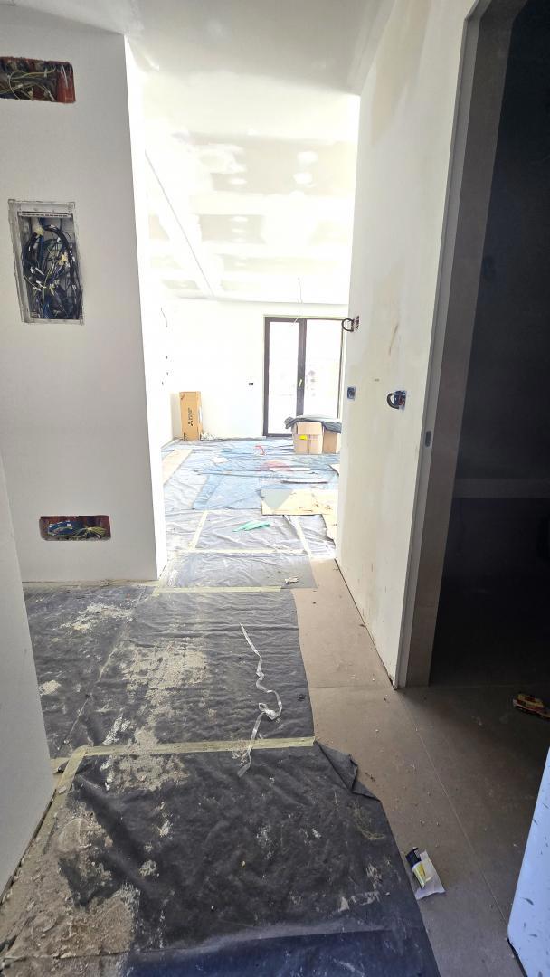 Rovigno - Appartamento di nuova costruzione + posto auto + giardino di 200 m² - vicino al mare