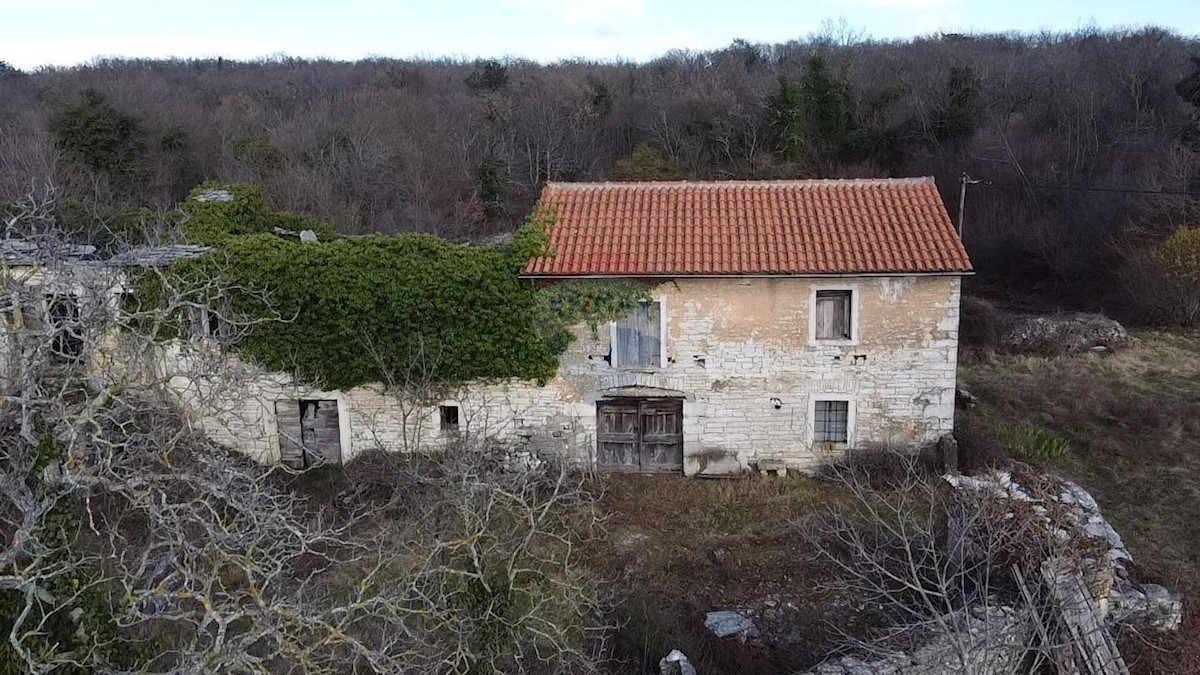 Casa Oprtalj, 240m2