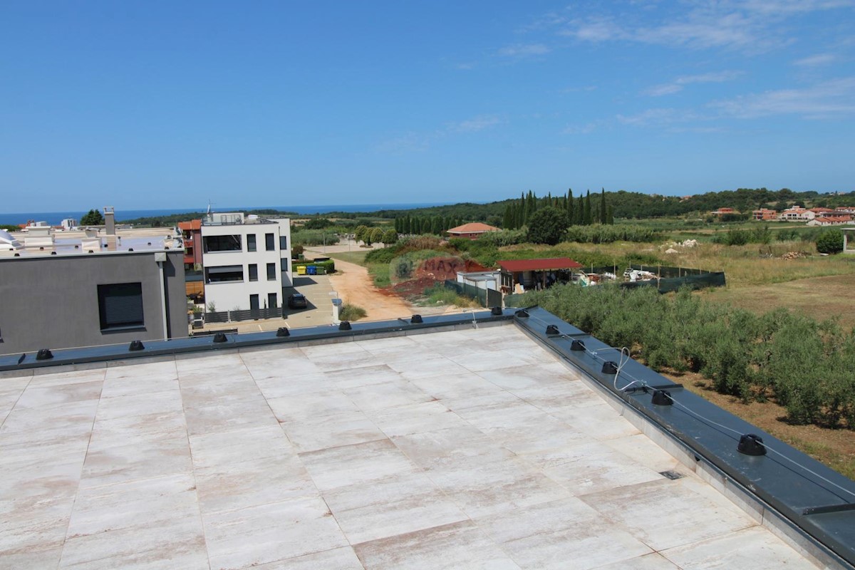 Istra, Novigrad-Cittanova, di nuova costruzione - appartamento moderno in ottima posizione con vista sul mare. 