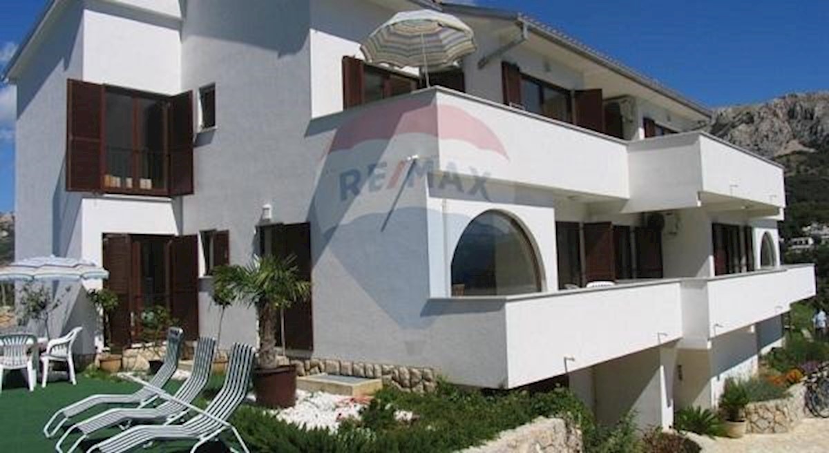 Villa Singola/Casa Vacanza Batomalj, Baška, 431m2