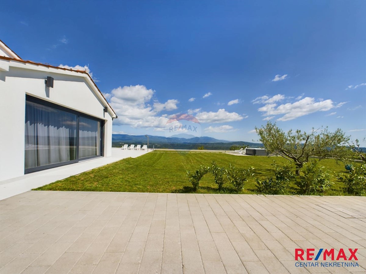 Casa Vrh, Buzet, 230m2