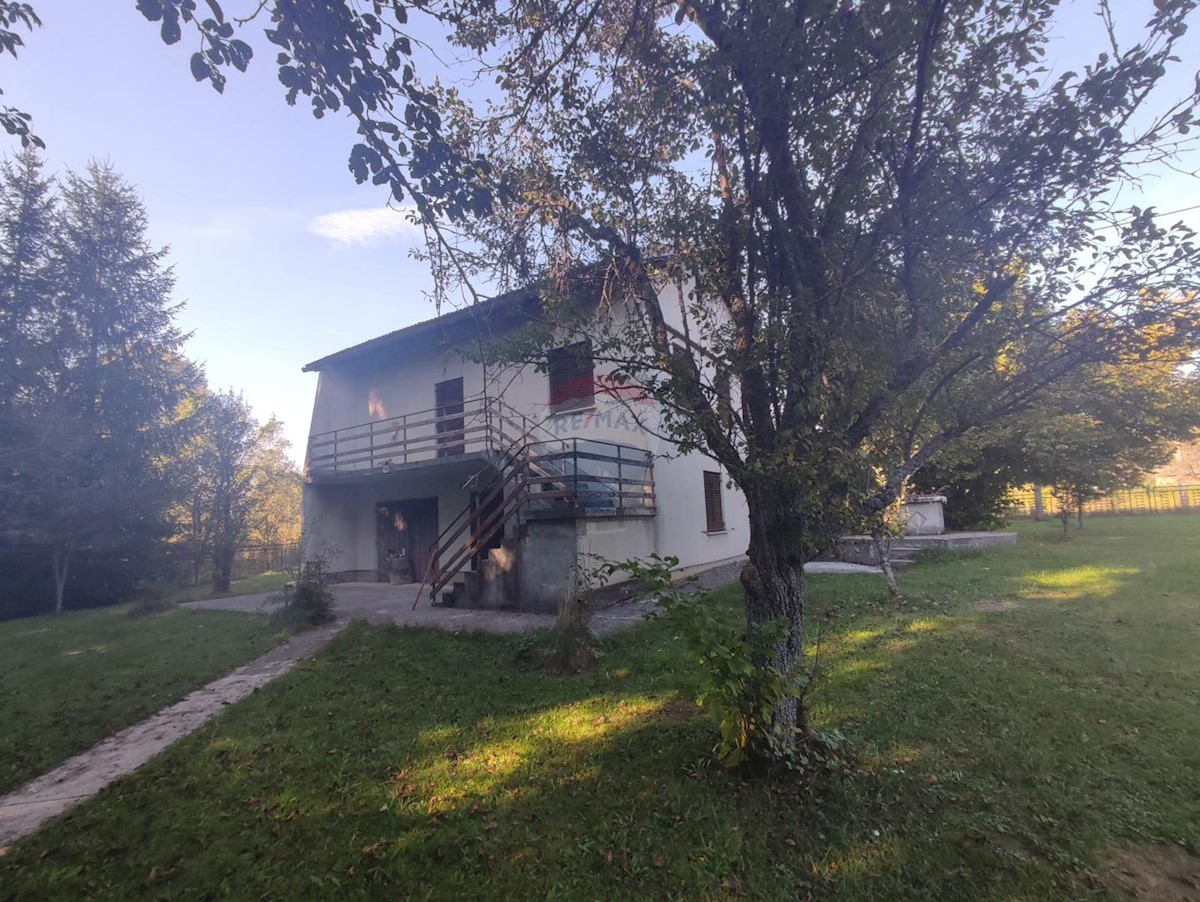 Casa Vodoteč, Brinje, 140m2