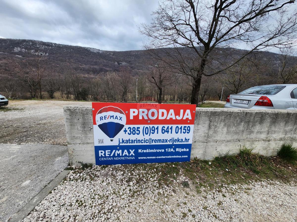 Terreno edificabile Lupoglav, 1.364m2