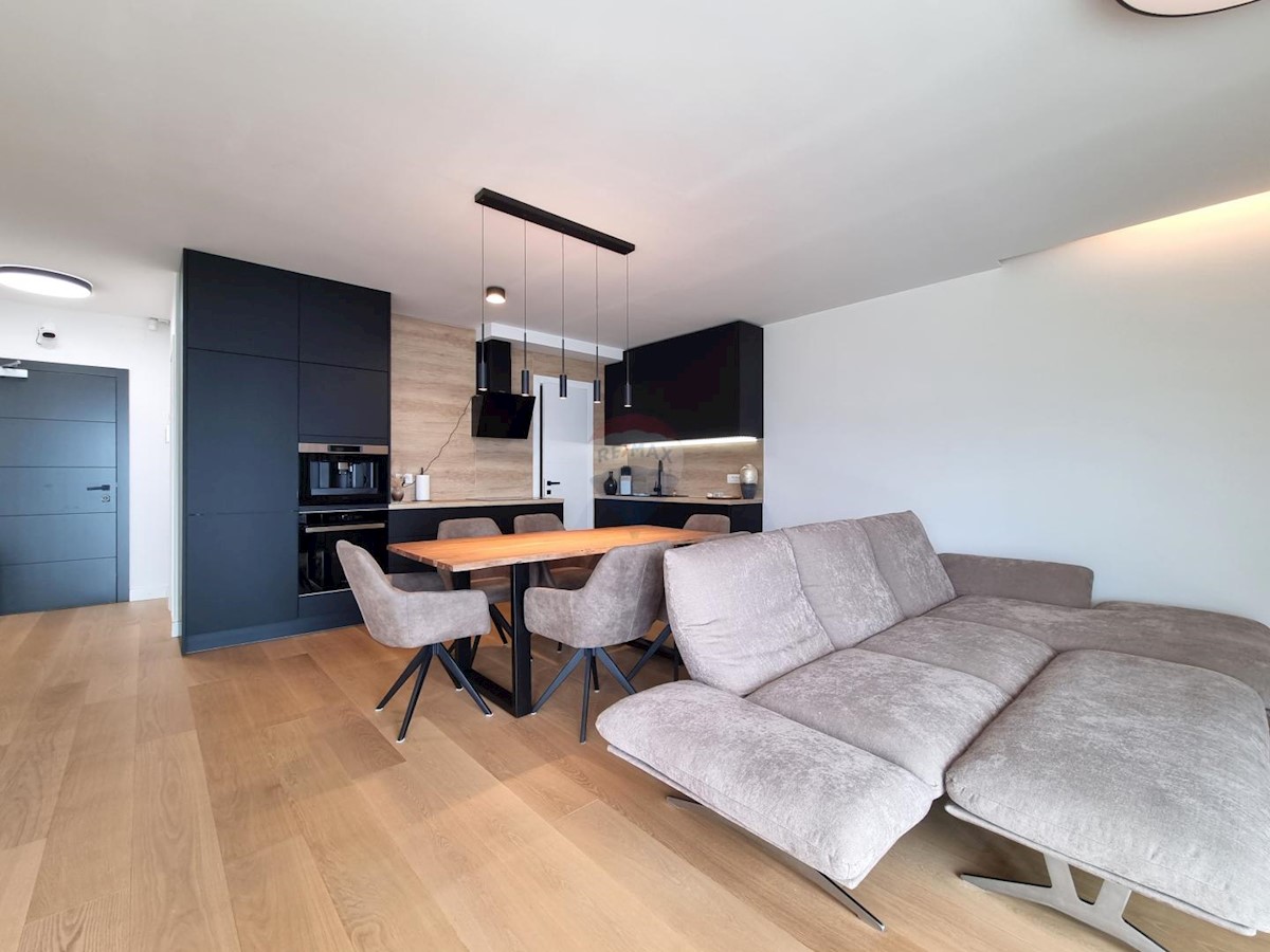 Appartamento Costabella, Rijeka, 78,93m2