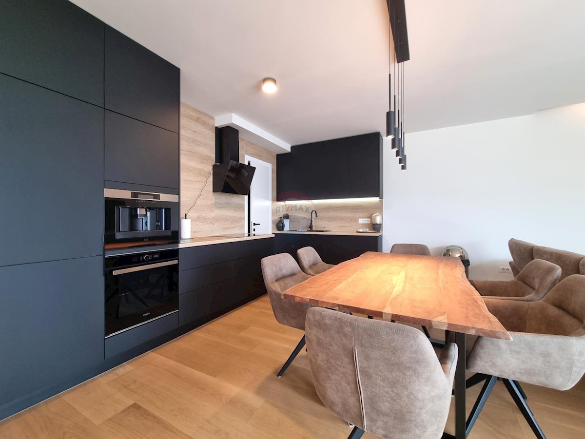 Appartamento Costabella, Rijeka, 78,93m2