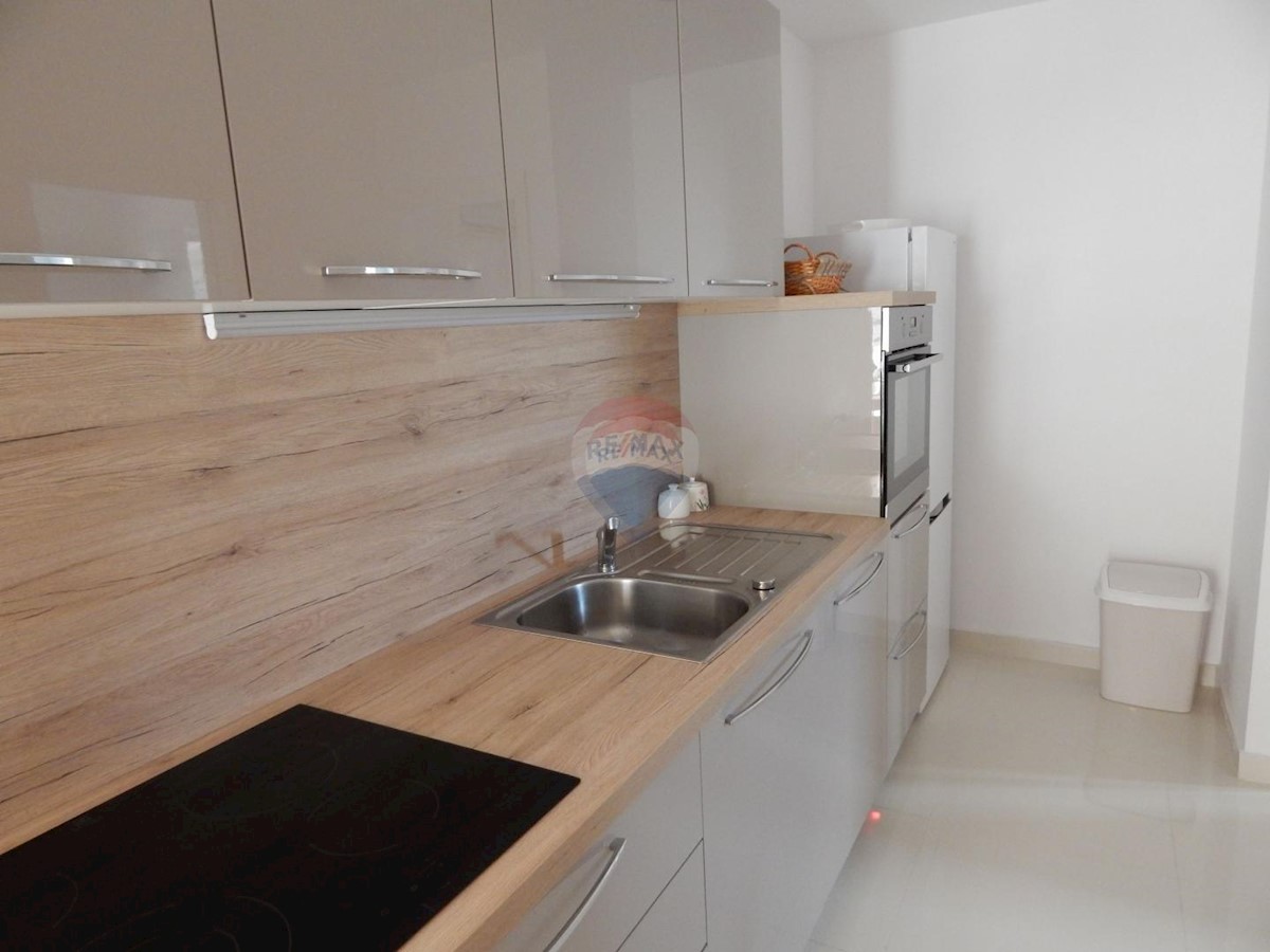 Appartamento Jadranovo, Crikvenica, 73m2