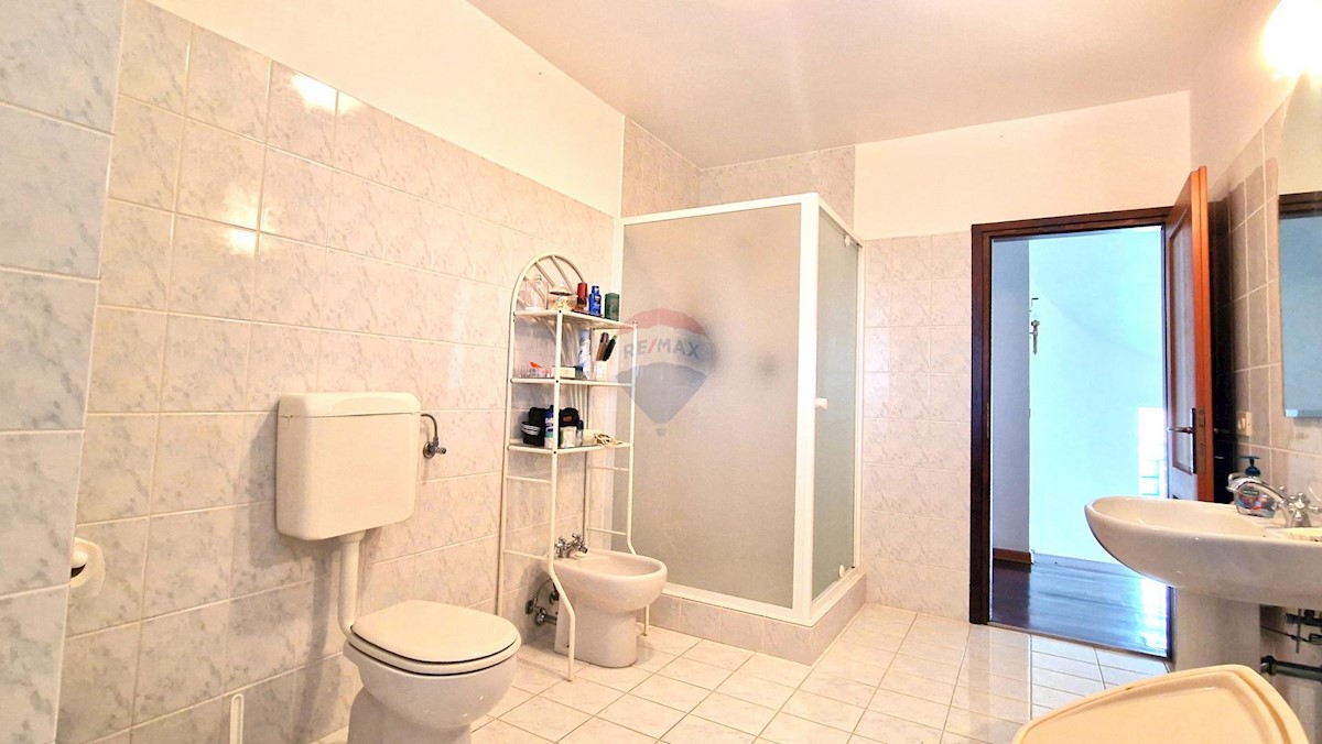 Casa Brtonigla, 600m2