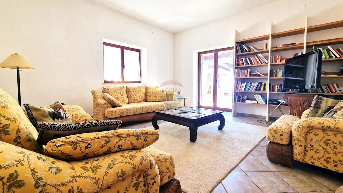Casa Brtonigla, 600m2