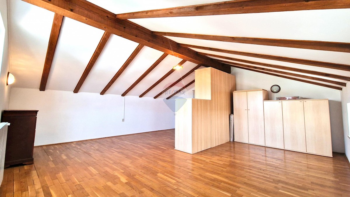 Casa Brtonigla, 600m2