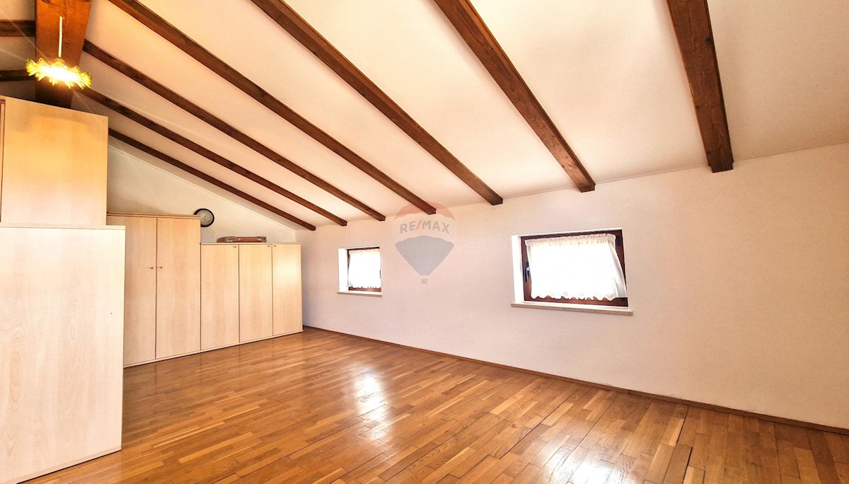 Casa Brtonigla, 600m2