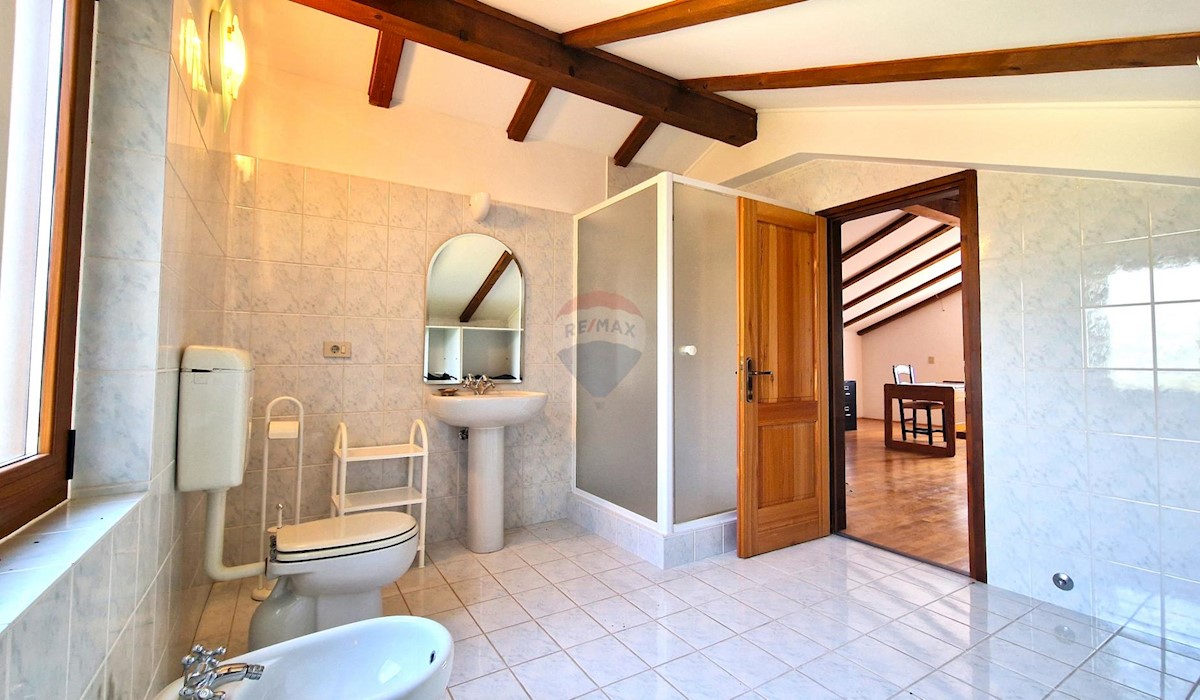 Casa Brtonigla, 600m2