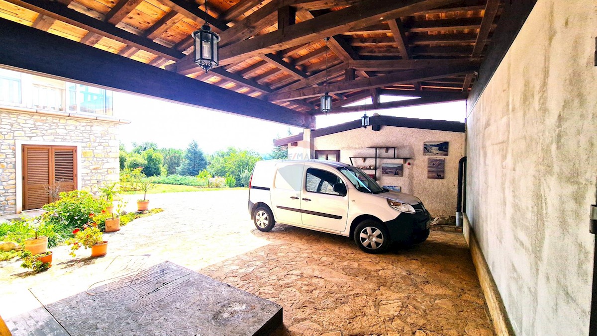 Casa Brtonigla, 600m2