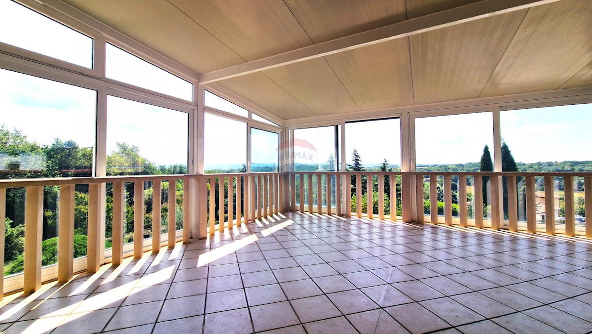 Casa Brtonigla, 600m2