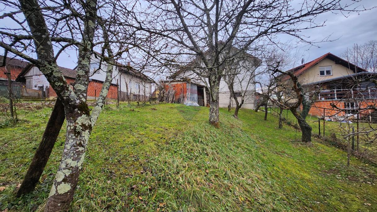 Casa Novska, 759m2