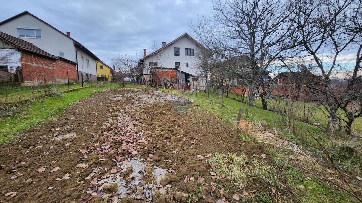 Casa Novska, 759m2