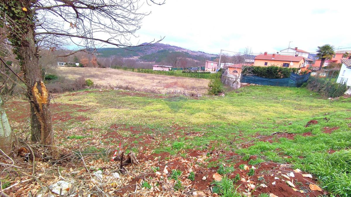 Terreno edificabile Karojba, 630m2