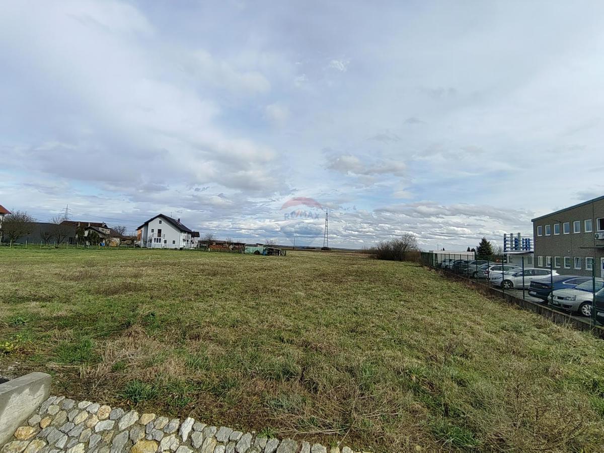 Terreno edificabile Rugvica, 5.115m2