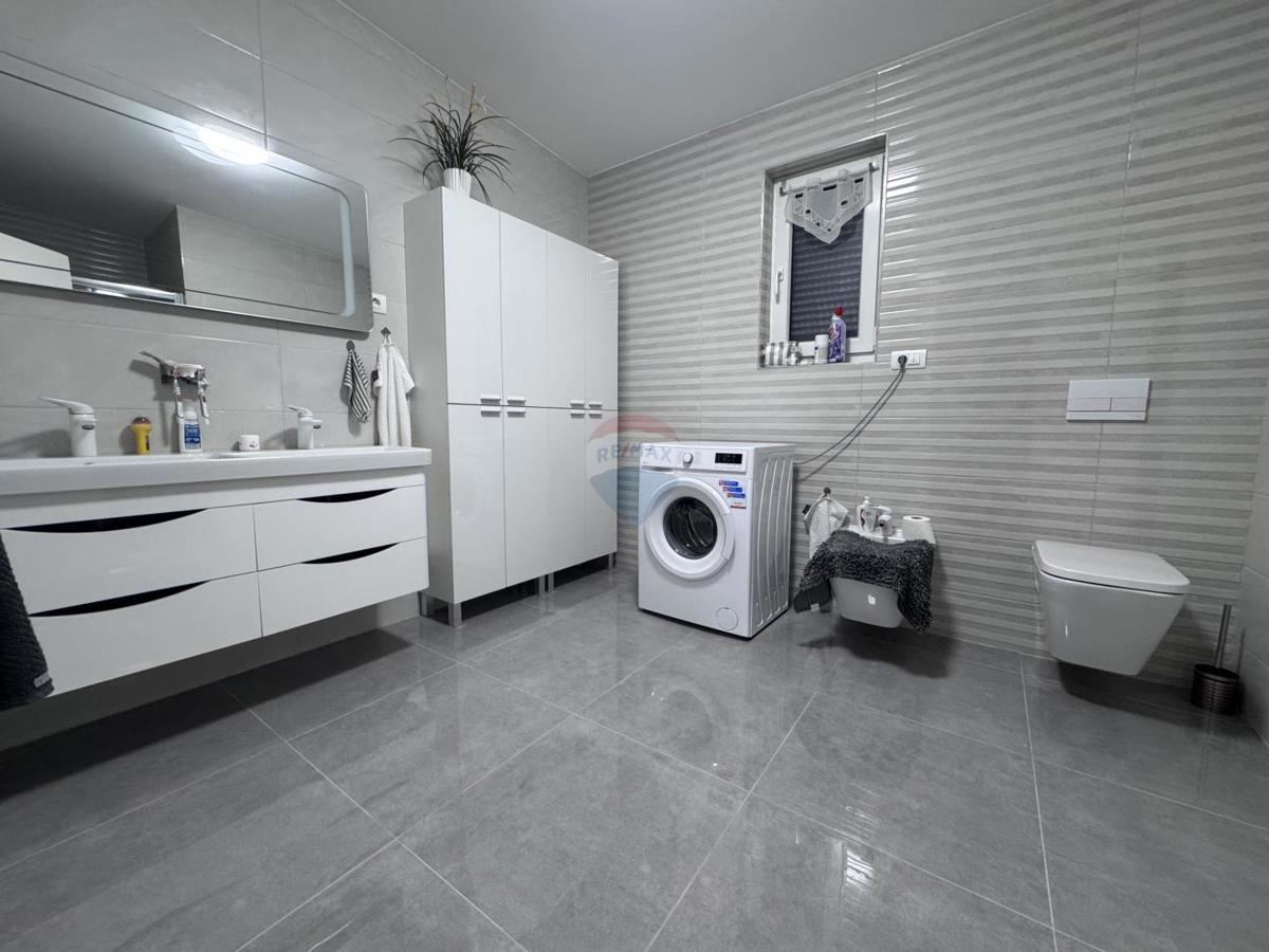 Appartamento Malinska, Malinska-Dubašnica, 192m2