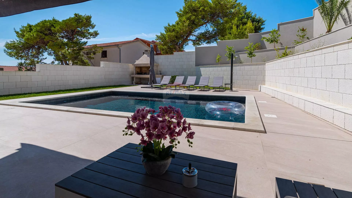 Casa Barbat na Rabu, Rab, 300m2