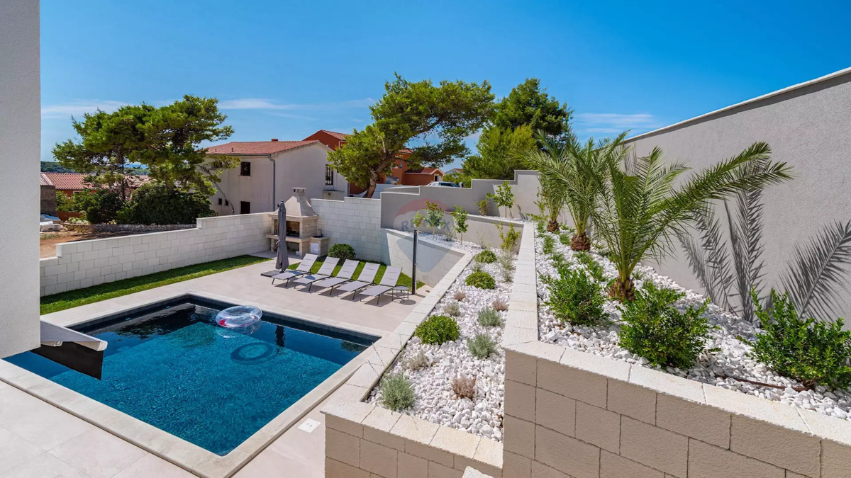 Casa Barbat na Rabu, Rab, 300m2