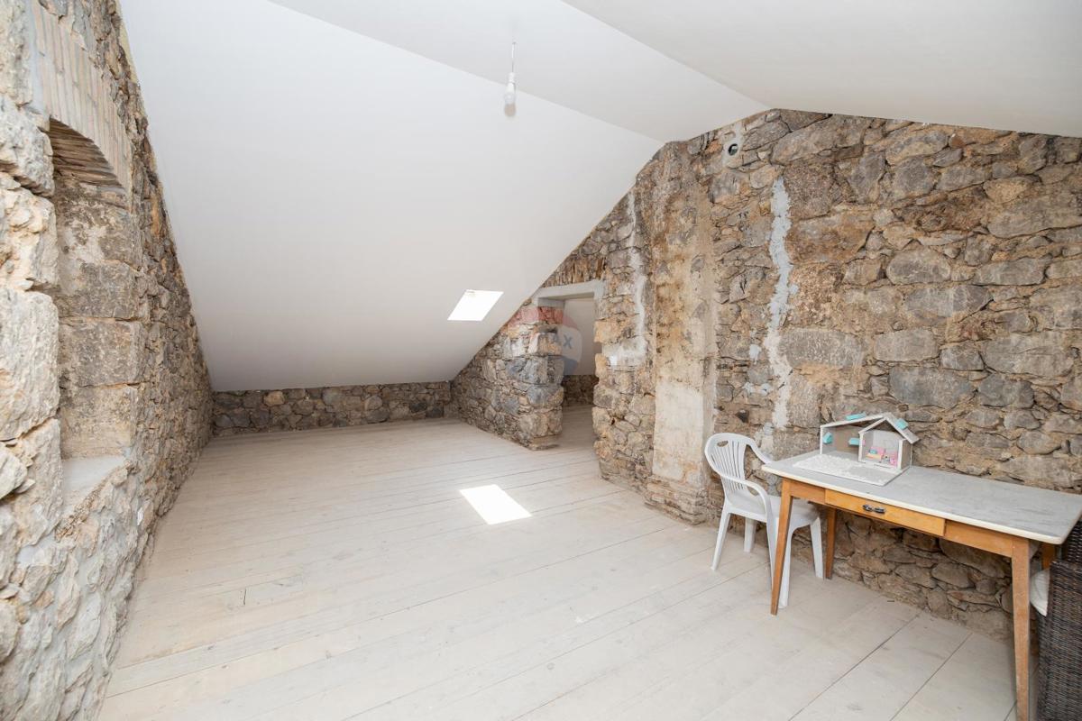 Villa Tribalj – Combinazione di Autentico e Moderno