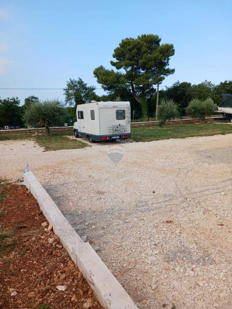 Terreno edificabile Sveti Lovreč, 1.176m2