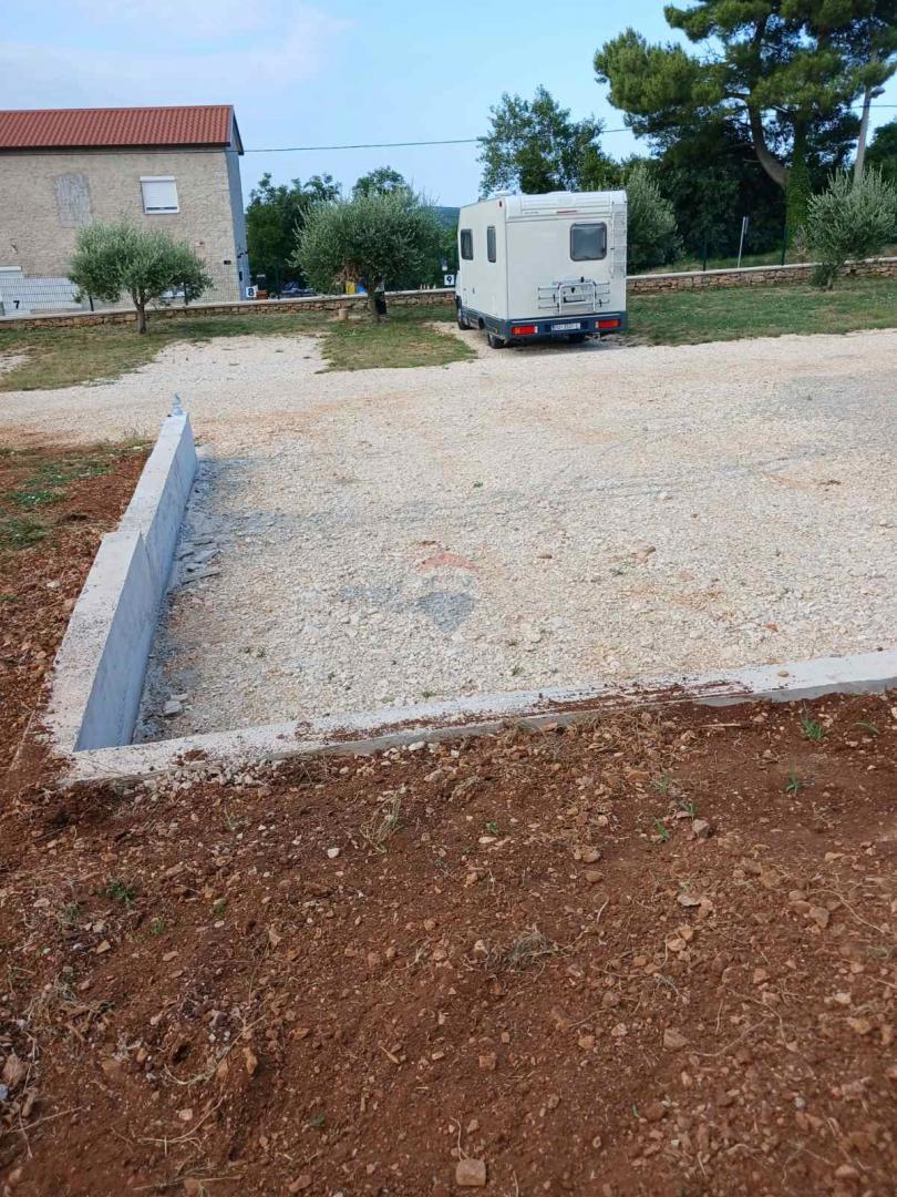 Terreno edificabile Sveti Lovreč, 1.176m2