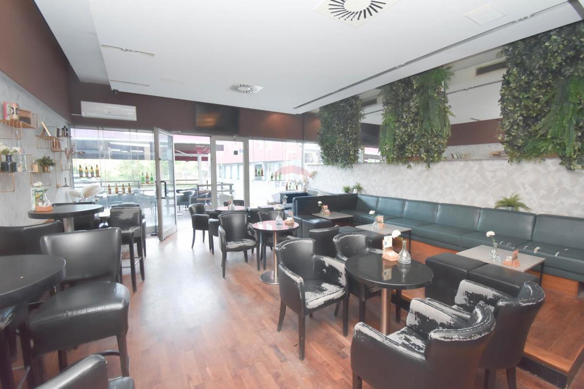 Attività commerciale Vrbani, Trešnjevka - Jug, 83,78m2