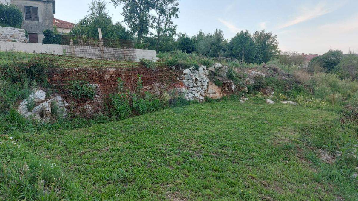 Terreno edificabile Mihotići, Matulji, 1.073m2
