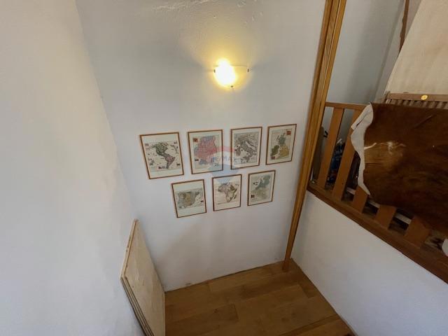 Isola di Krk, Dobrinj, casa con terrazza sul tetto e vista mare