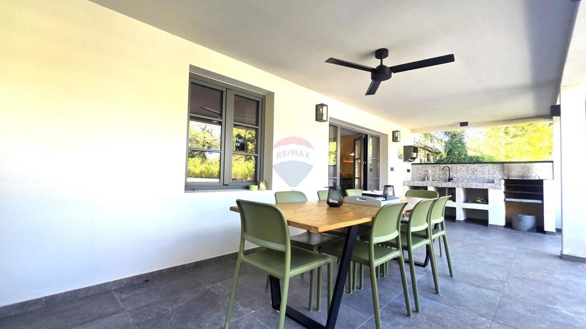 Istria, Buje-Triban – Casa ristrutturata con piscina