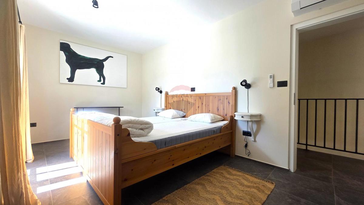 Istria, Buje-Triban – Casa ristrutturata con piscina