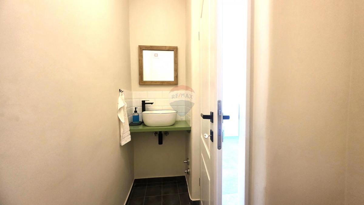 Istria, Buje-Triban – Casa ristrutturata con piscina