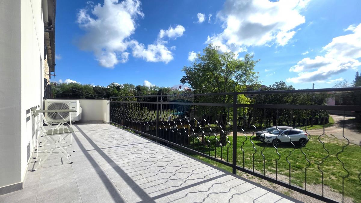 Istria, Buje-Triban – Casa ristrutturata con piscina