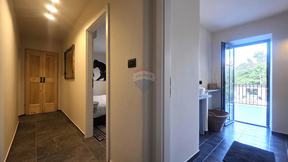 Istria, Buje-Triban – Casa ristrutturata con piscina