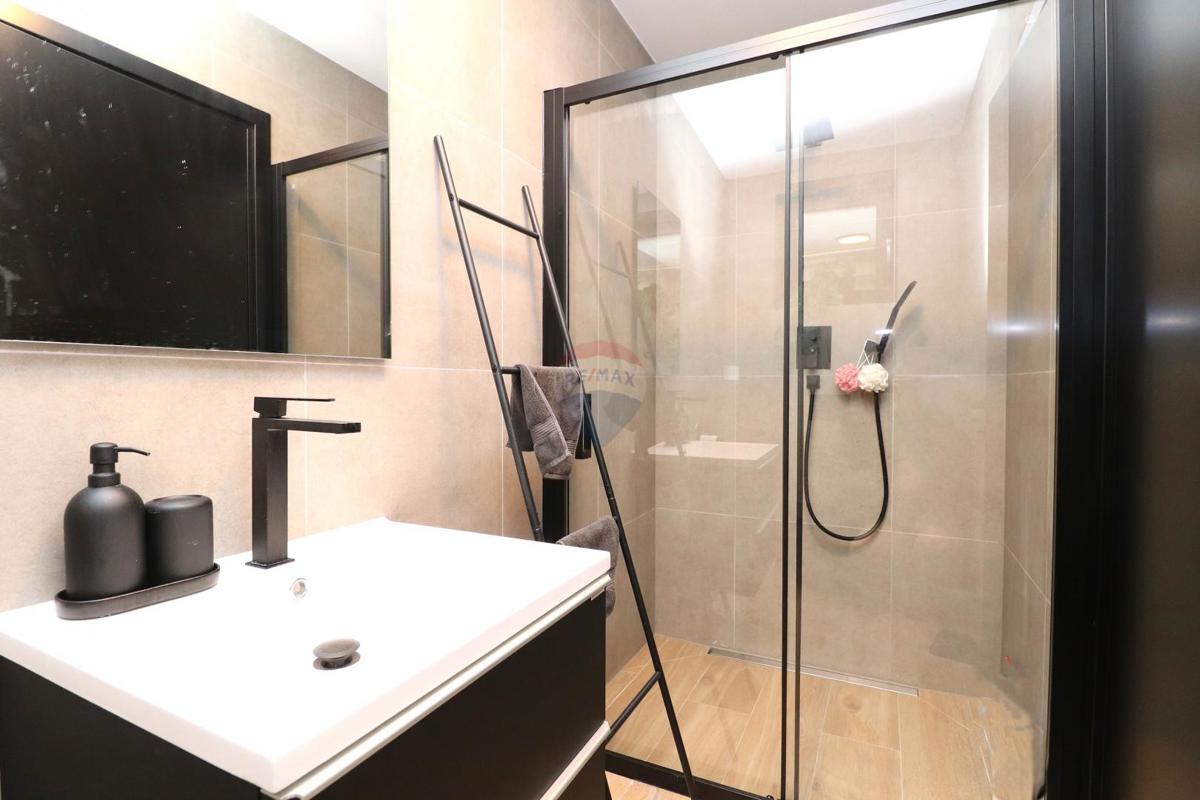 Casa Sveta Jana, Jastrebarsko - Okolica, 96m2