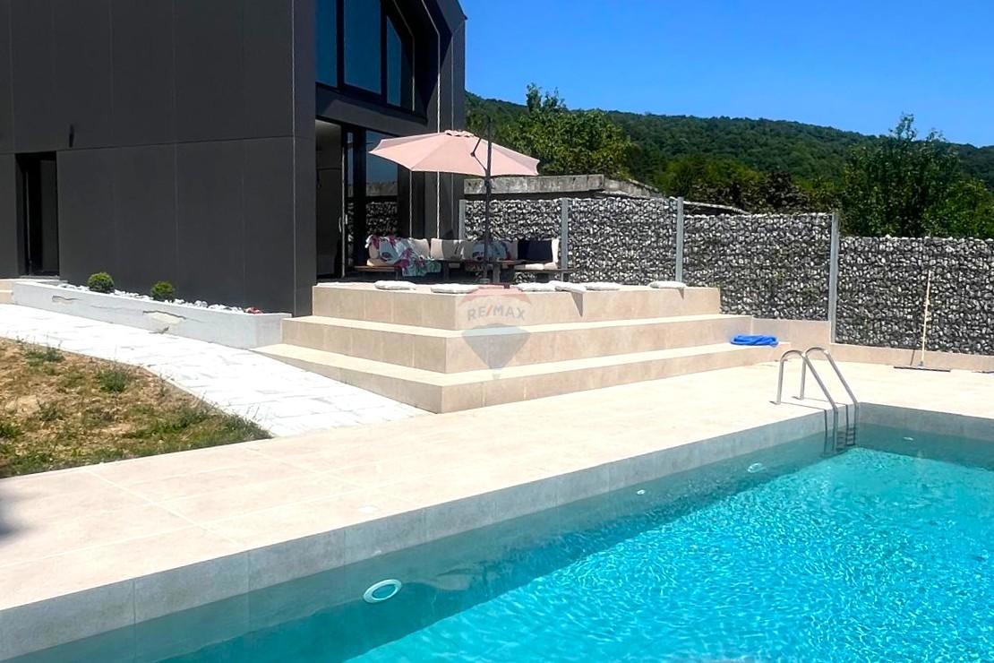 Casa Sveta Jana, Jastrebarsko - Okolica, 96m2