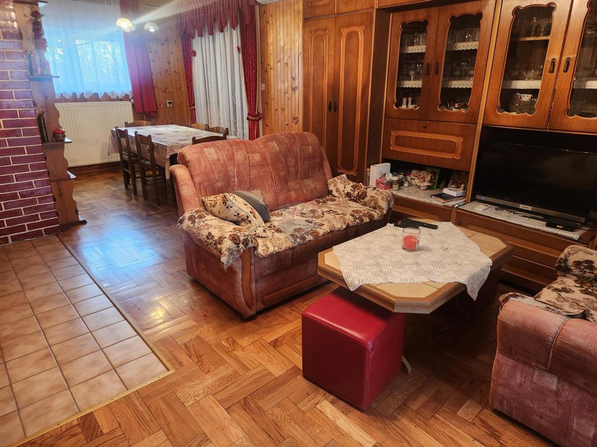 Casa Gornja Trnovitica, Velika Trnovitica, 181m2