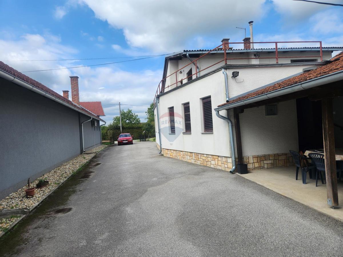 Casa Gornja Trnovitica, Velika Trnovitica, 181m2