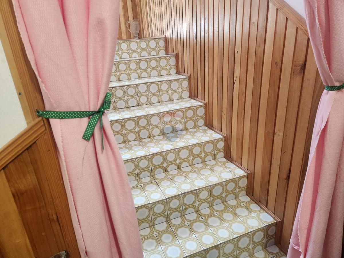 Casa Gornja Trnovitica, Velika Trnovitica, 181m2